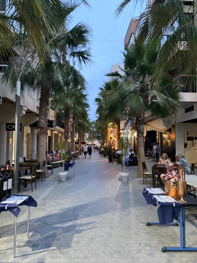 Seaside Apartment Torrevieja Los Naufragos Dış mekan fotoğraf